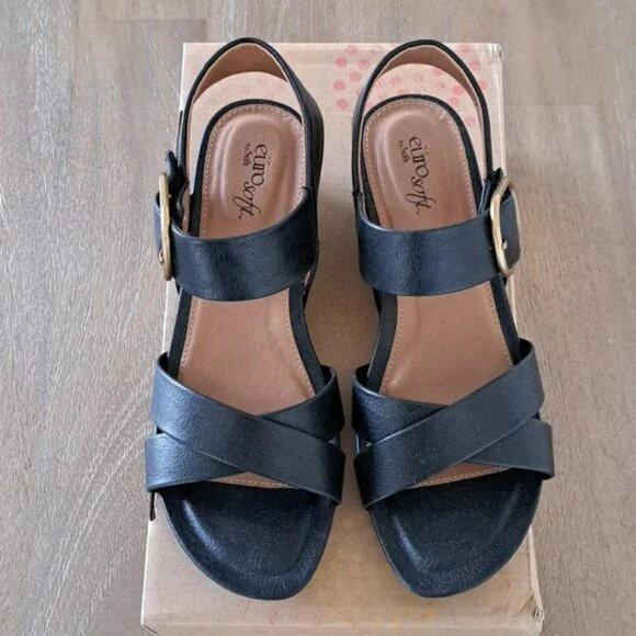 Eurosoft by Sofft Rowe Sandals - Color: Black - Size: Women 9.5 - Picture 2 of 9